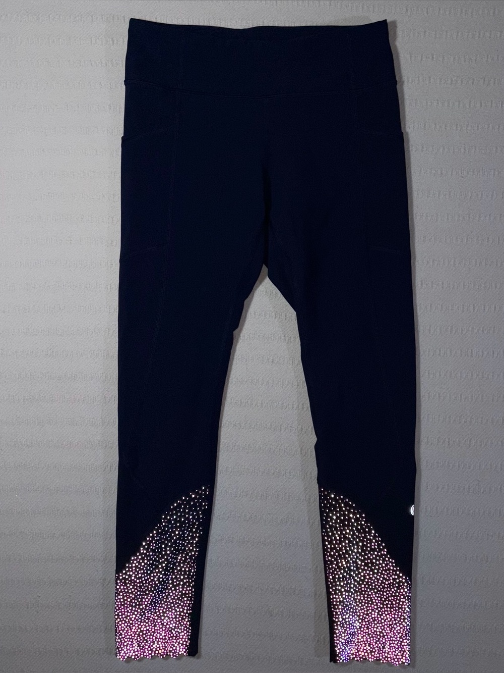 Lululemon Tight Stuff Tight Legging Reflective Womens Size 6 Athleisure Running